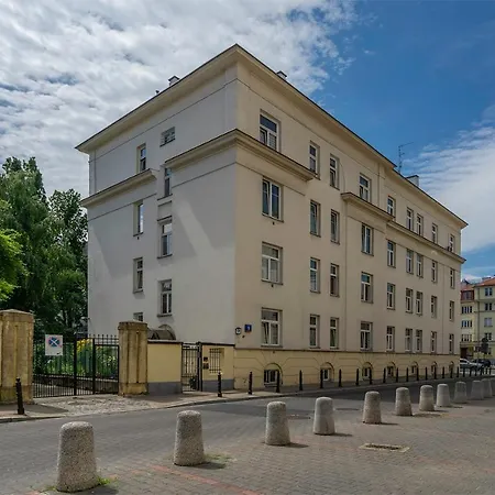 Pole Mokotowskie - 60m2, Metro, Park, Shops Nearby - By Rentujemy