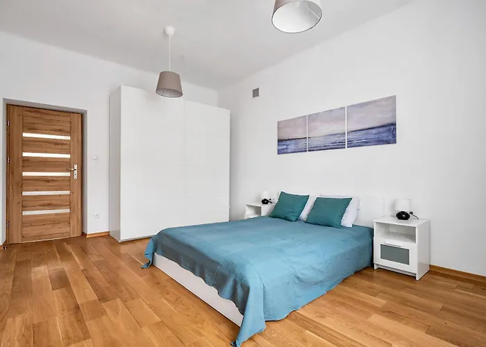 Апартаменты Pole Mokotowskie - 60m2, Metro, Park, Shops Nearby - By Rentujemy *