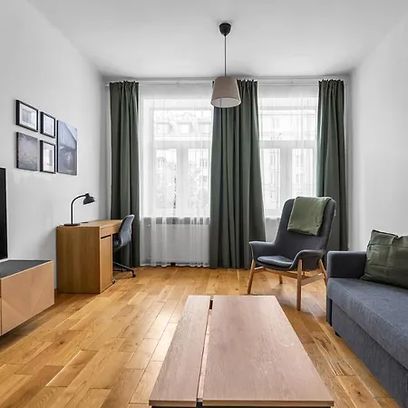 Apartment Pole Mokotowskie - 60m2, Metro, Park, Shops Nearby - By Rentujemy *