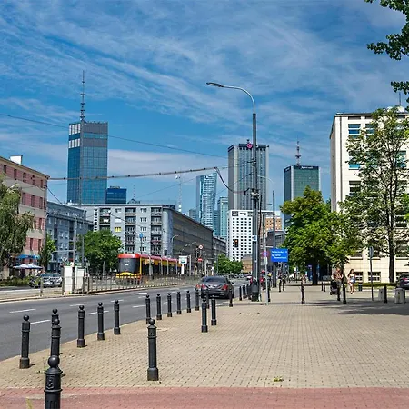 Pole Mokotowskie - 60m2, Metro, Park, Shops Nearby - By Rentujemy Lejlighed