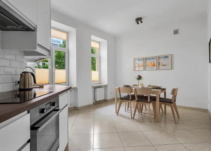 Διαμέρισμα Pole Mokotowskie - 60m2, Metro, Park, Shops Nearby - By Rentujemy Βαρσοβία